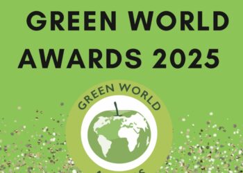 hull college win green world award