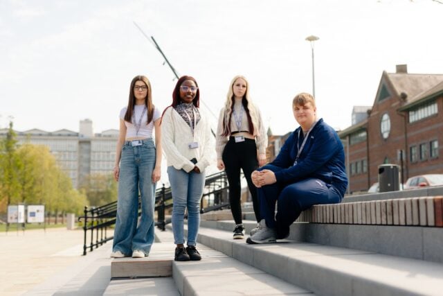 hull college students on the college campus